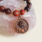 Bracciale in Diaspro Rosso e Occhio di Bue con Charm Stella e Fasi Lunari – Perle naturali da 8 mm