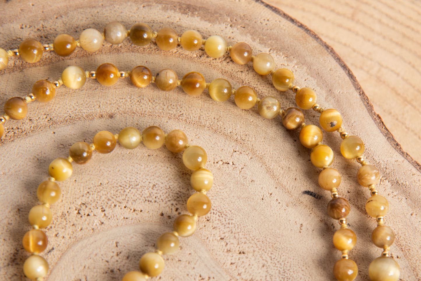 Mala con pietre dure naturali di Occhio di tigre dorato, Pietra guru Agata, Argento dorato 925, placcato oro 14 kt