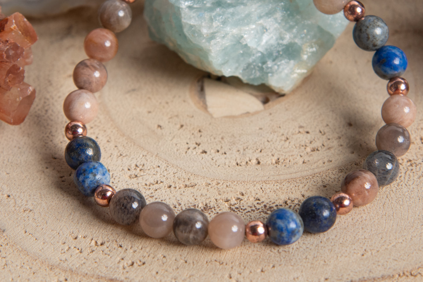 Bracciale perle 6 mm lapislazzuli, pietra di luna nera, rame