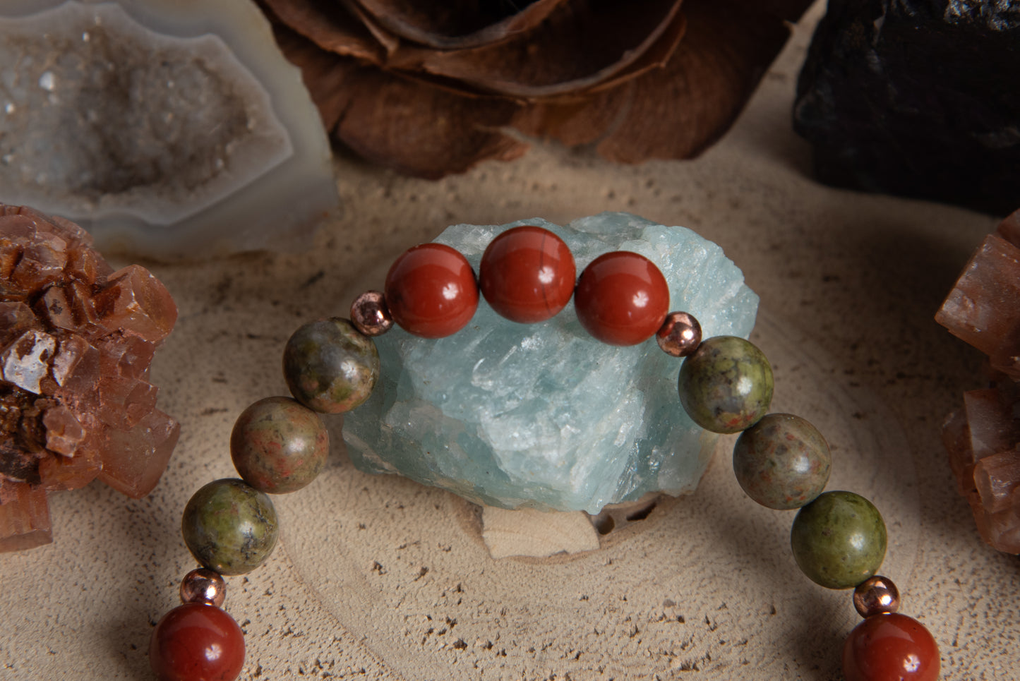Bracciale perle 8 mm diaspro rosso, unakite, rame