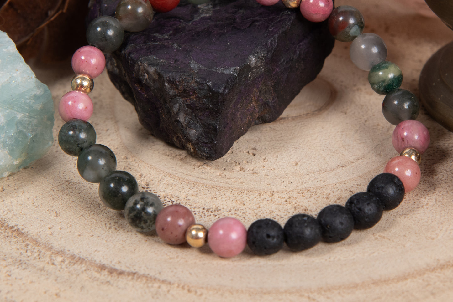 Eliotropio, rodonite, diaspro rosso, lava, argento dorato 925