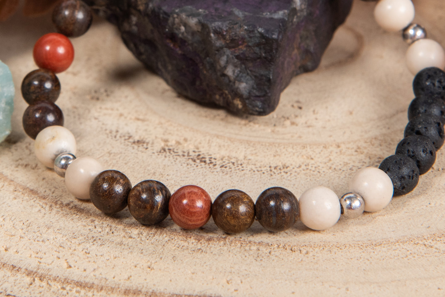 Bronzite, diaspro bianco, diaspro rosso, lava, argento 925