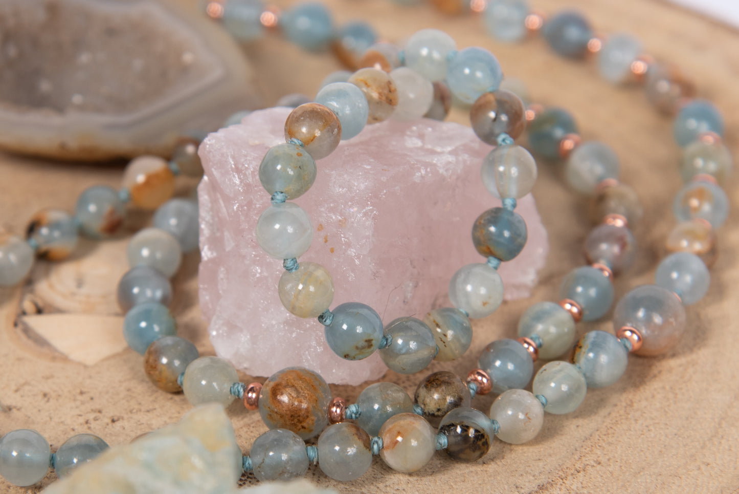 Mala collana 108 perle Calcite blu, pietra guru Agata, rame