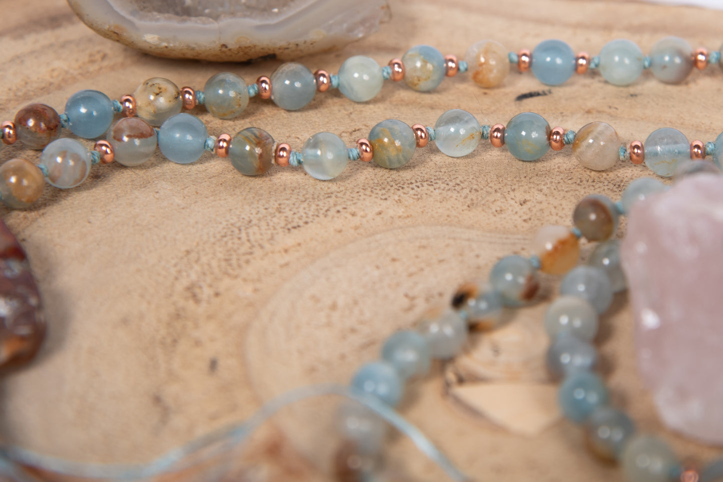Mala collana 108 perle Calcite blu, pietra guru Agata, rame
