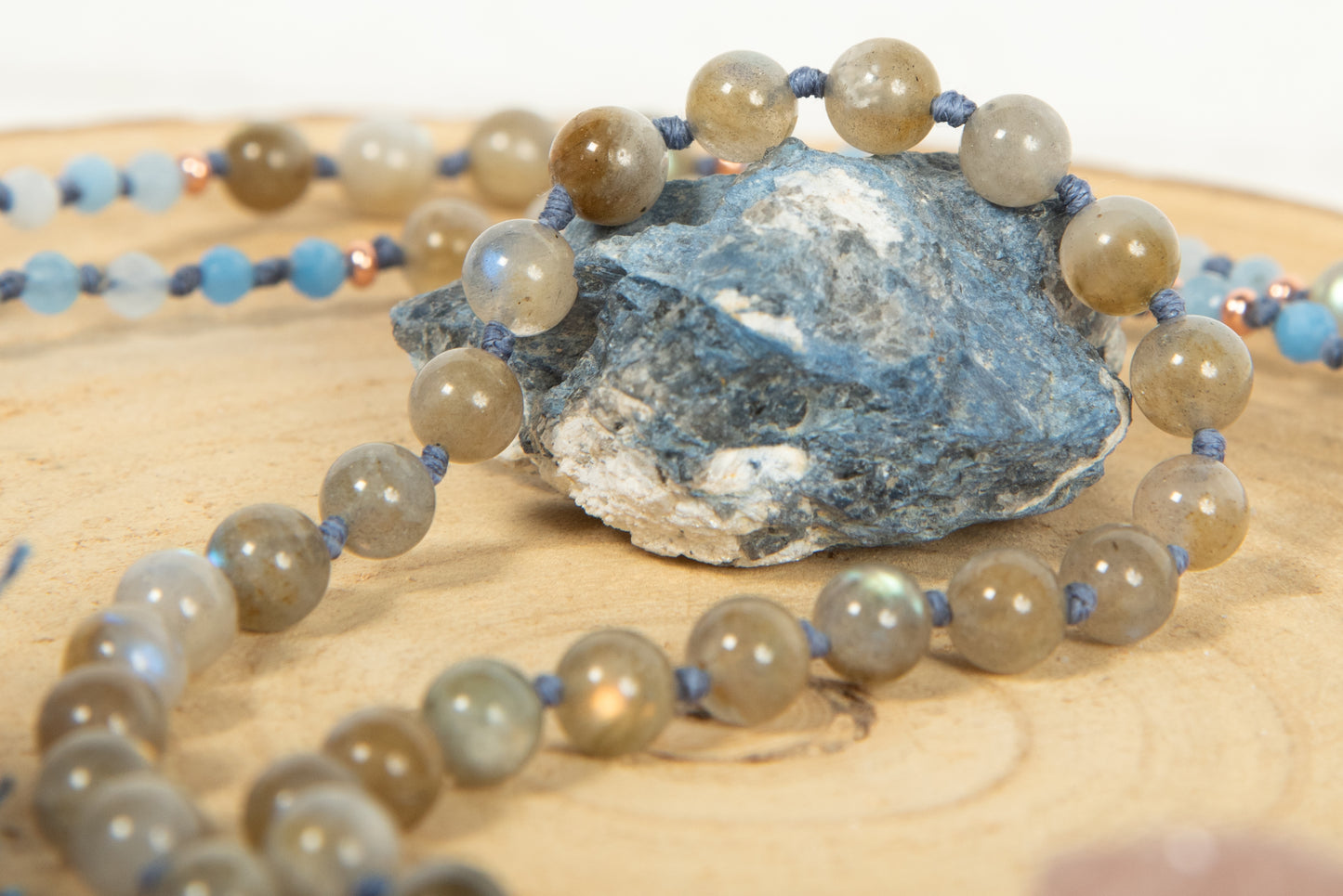 Mala collana 108 perle di Acquamarina e Labradorite, Pietra Guru Lapislazzuli, Rame