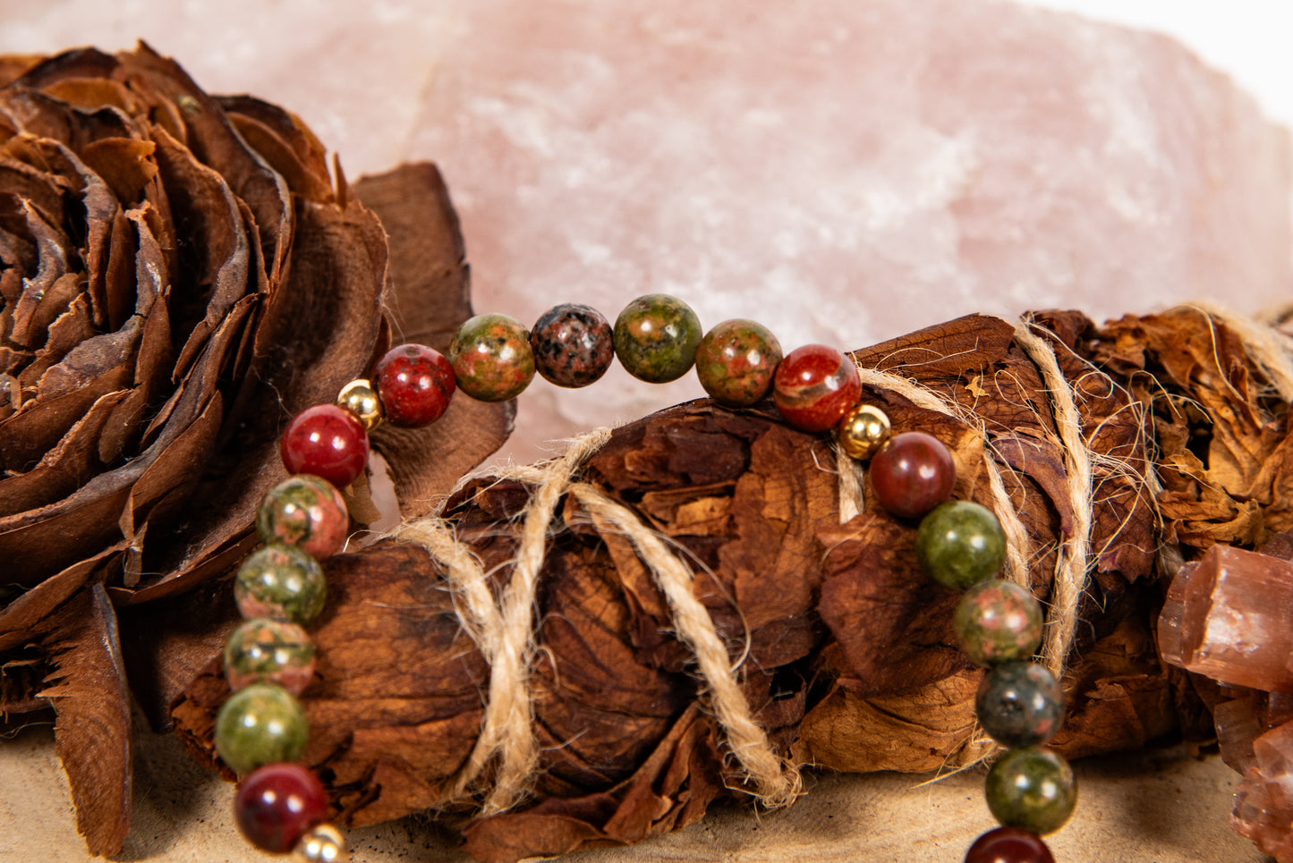 Diaspro rosso, unakite, lava, argento dorato 925