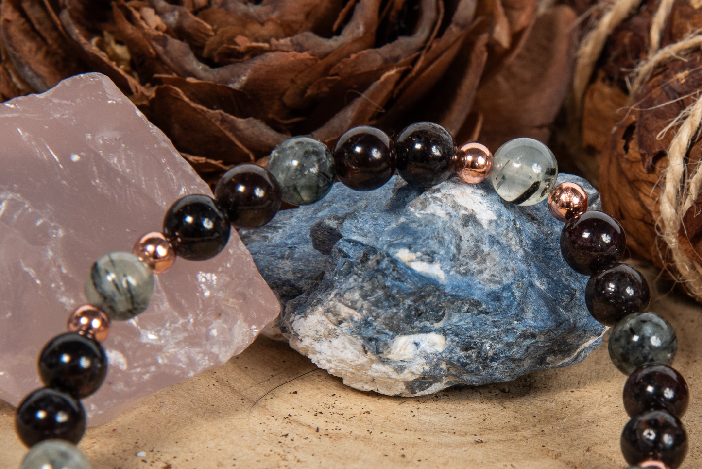 Bracciale perle 6 mm granato, prehnite, rame