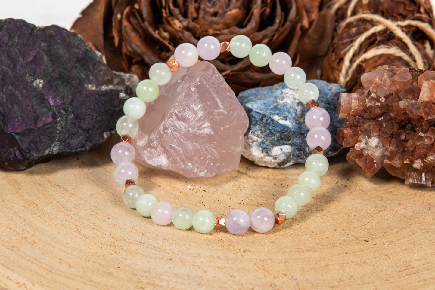 Bracciale perle 6 mm ametista lavanda, crisoprasio, quarzo rosa, rame