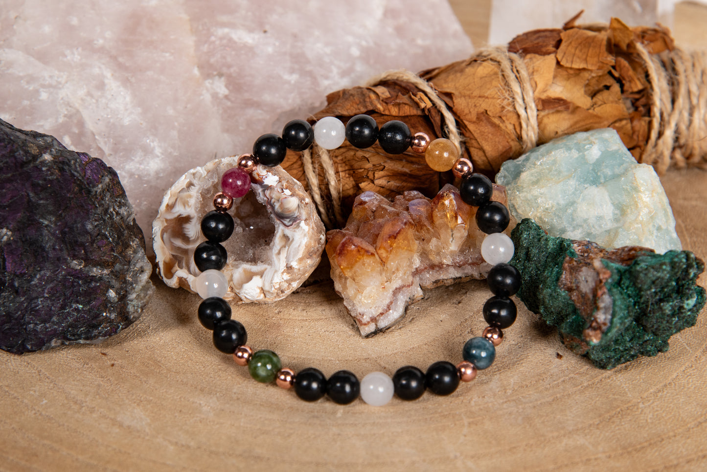 Bracciale perle 6 mm shungite, tormalina naturale vari colori, agata bianca, rame