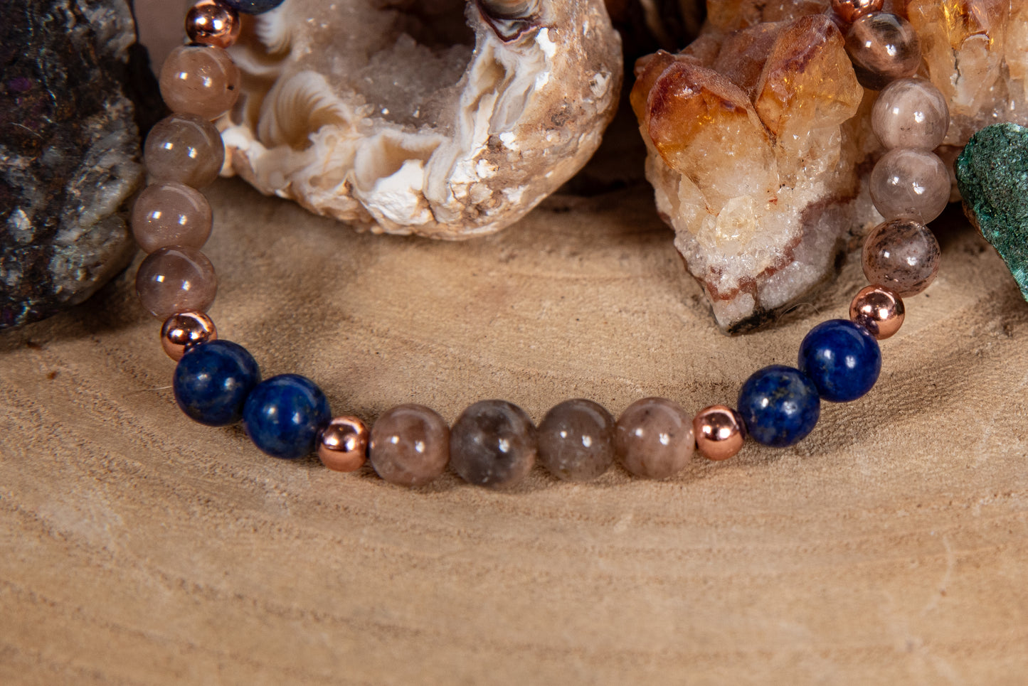 Bracciale perle 6 mm pietra di luna nera, lapislazzuli, rame