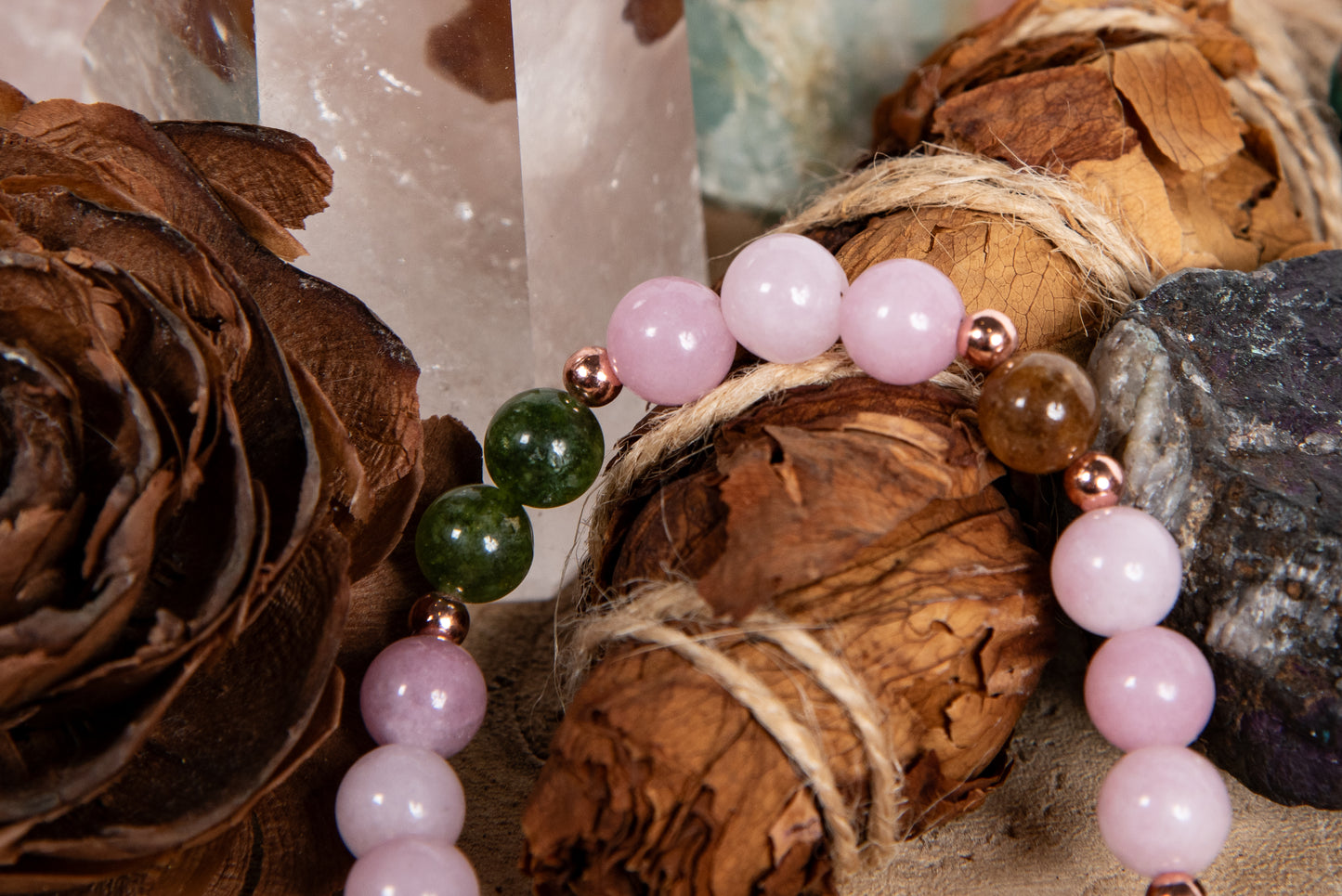 Bracciale perle 8 mm kunzite, tormalina naturale, rame