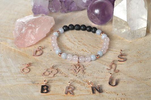 Angelite, quarzo rosa, lava, rame, charms