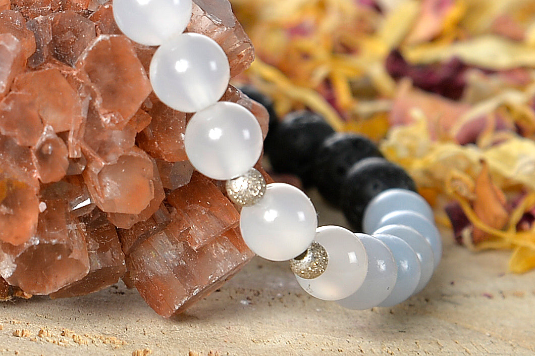 Angelite, agata bianca, lava, argento 925