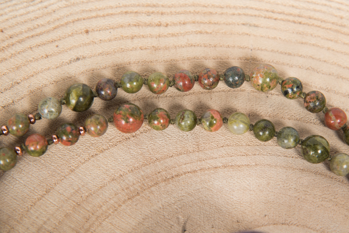 Mala in Unakite, Perla Guru in Rame