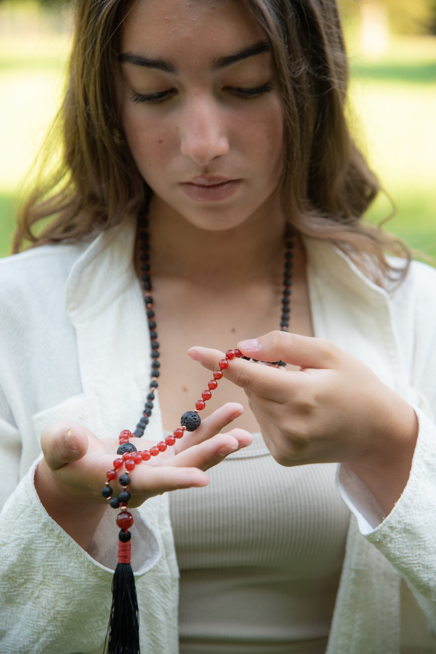 Mala per meditare in Pietra lavica e Agata rossa