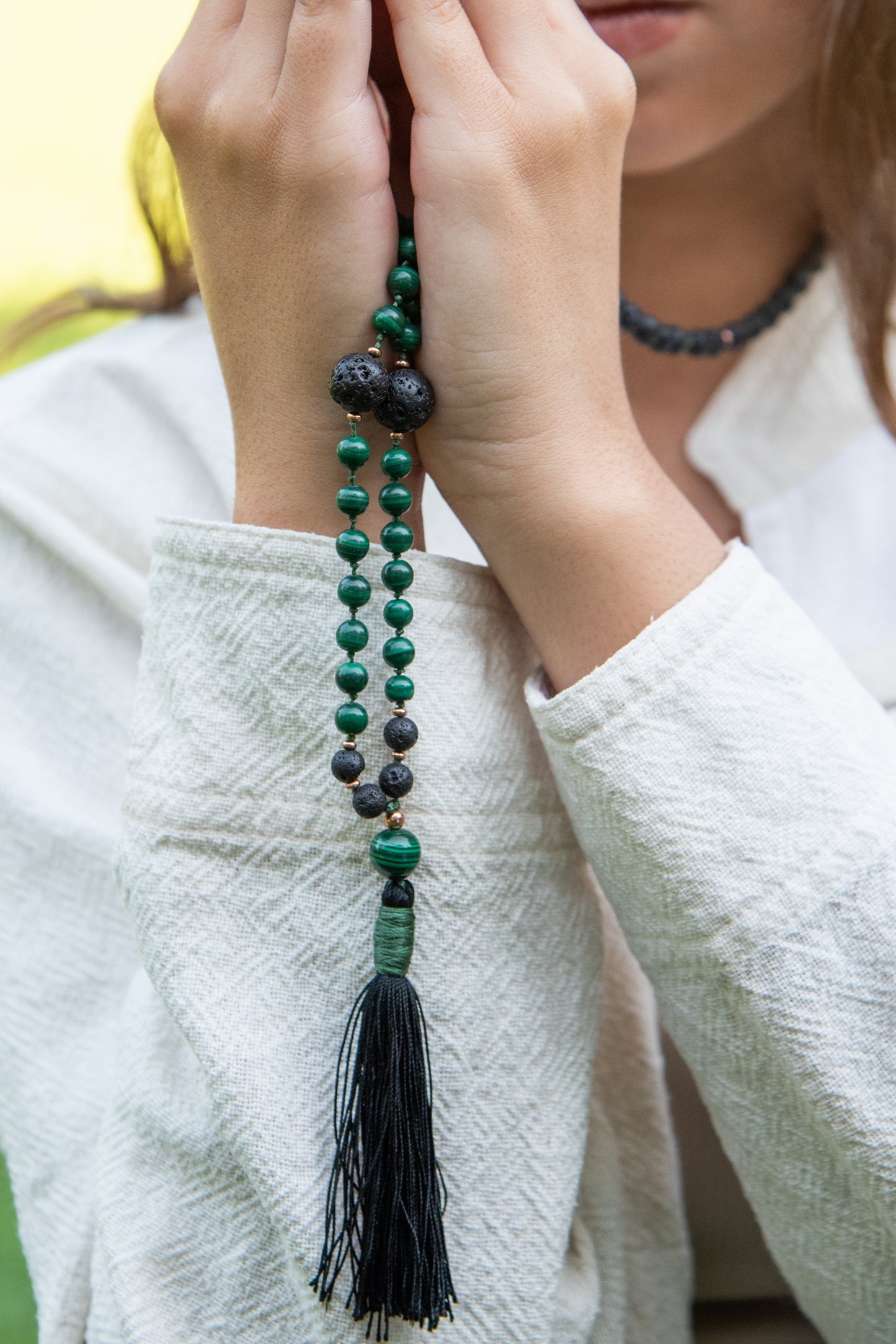 Mala collana 108 perle di Pietra lavica e Malachite