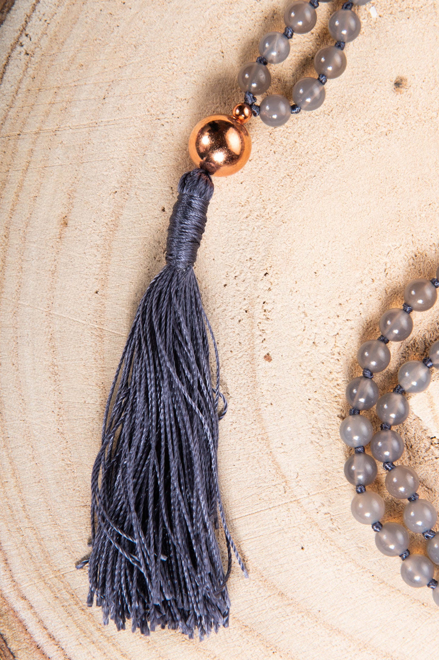 Mala per meditare con cristalli di agata grigia, pietra guru rame