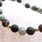 Bracciale perle 8mm diaspro zebrato, onice, agata grigia, rame