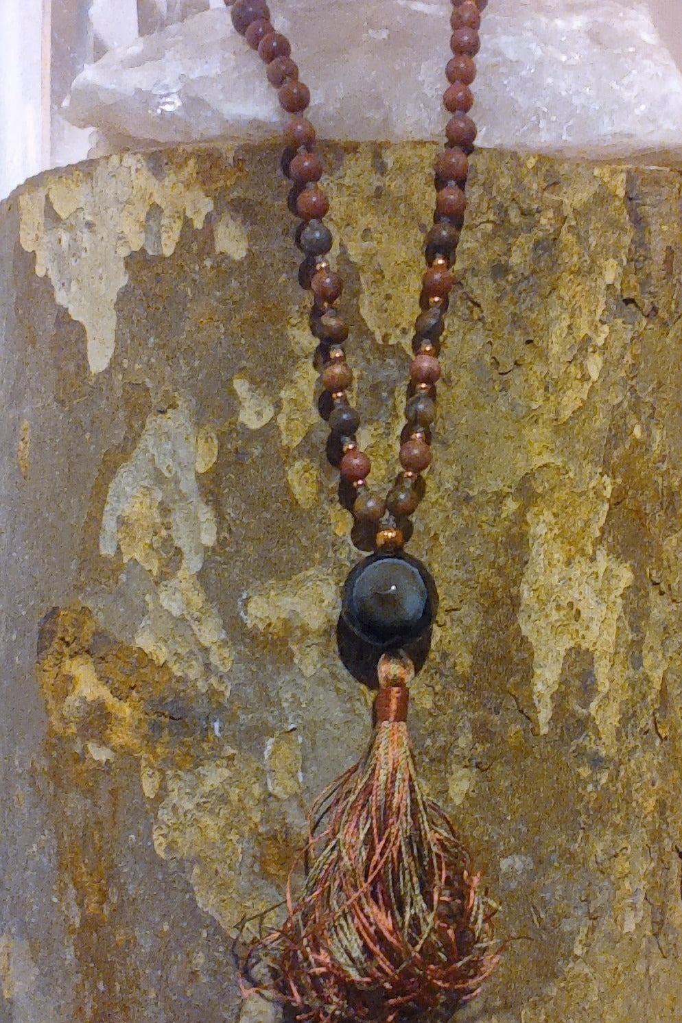 Mala da meditazione in Rodonite, Pietra Guru Agata e rame
