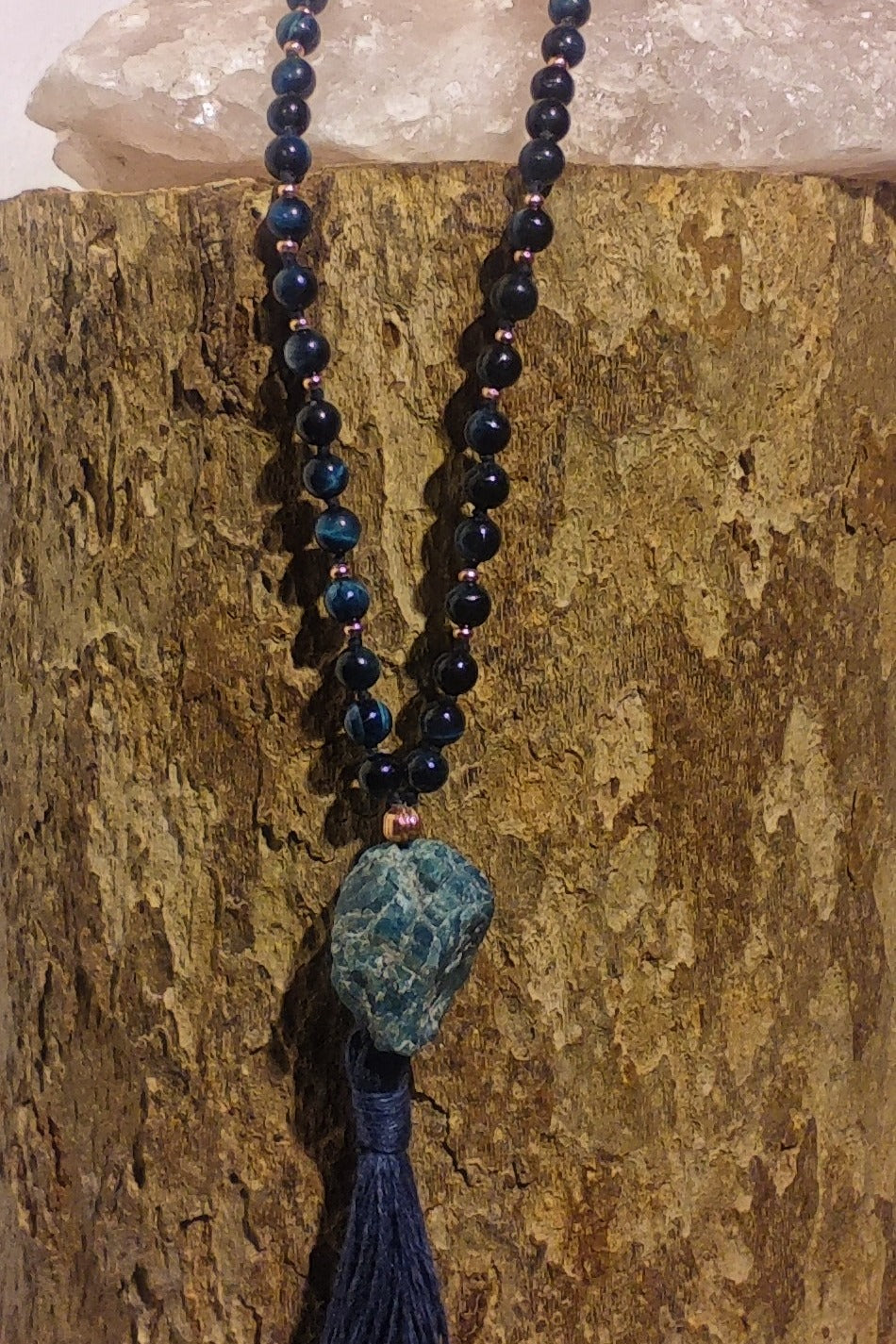 Mala con pietre dure naturali di Occhio di falco, Pietra guru Apatite, Rame