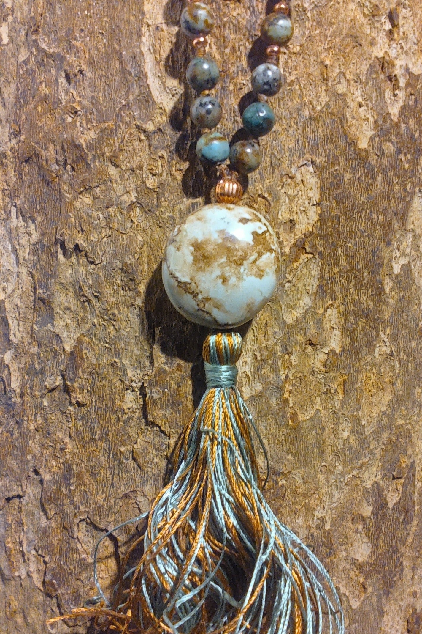 Mala artigianale in Turchese africano, pietra guru in Variscite e Rame