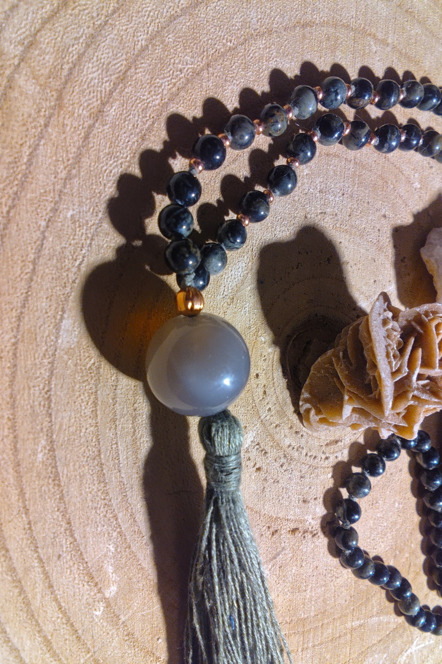Mala in Diaspro Kambaba, Pietra guru Agata grigia, Rame