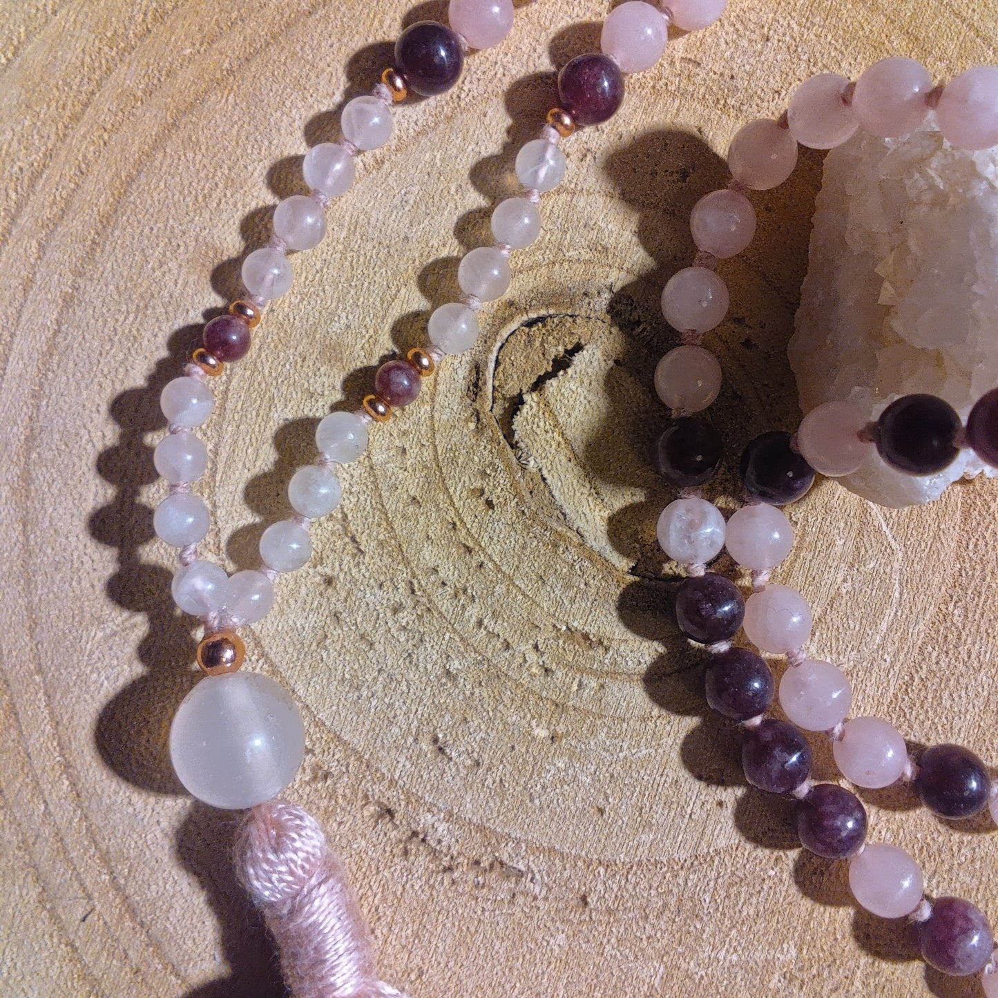 Mala con pietre naturali di Granato almandino, Pietra Guru Quarzo rosa, Rame