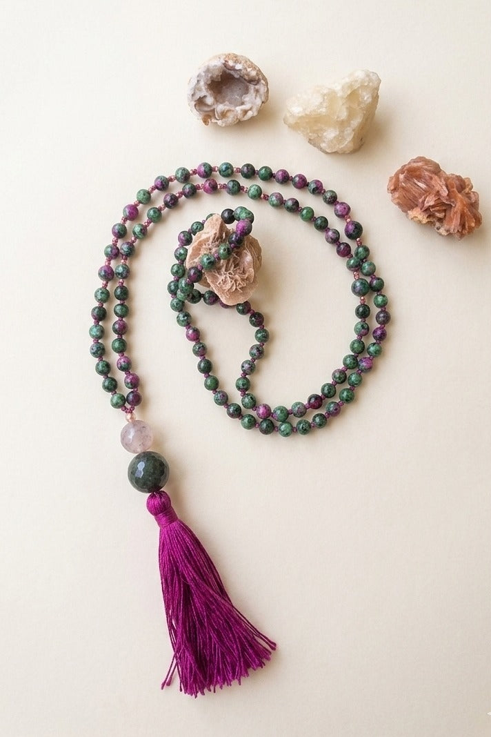Mala con 108 perle di Zoisite, Pietra Guru Ametista e Agata verde, Rame