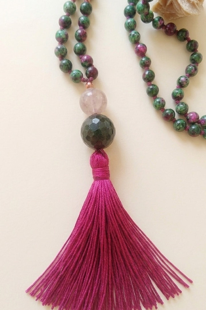 Mala con 108 perle di Zoisite, Pietra Guru Ametista e Agata verde, Rame