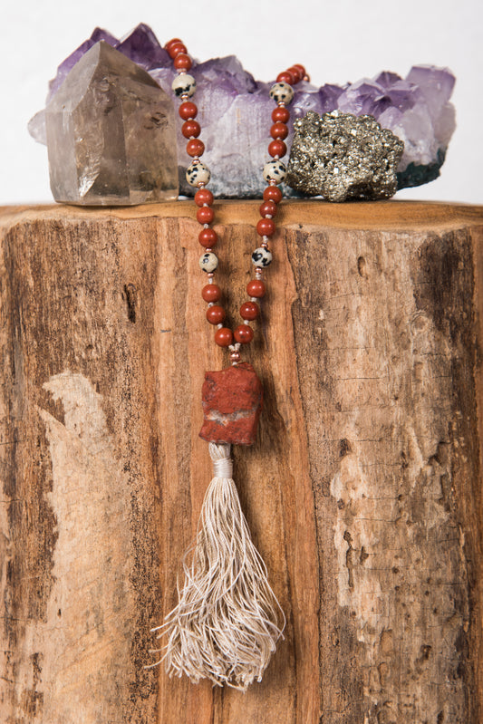 mala prezioso strumento per meditare tenendo conto dei Mantra durante la pratica 108 pietre naturali in diaspro rosso, diaspro dalmata, diaspro brecciato e rame 