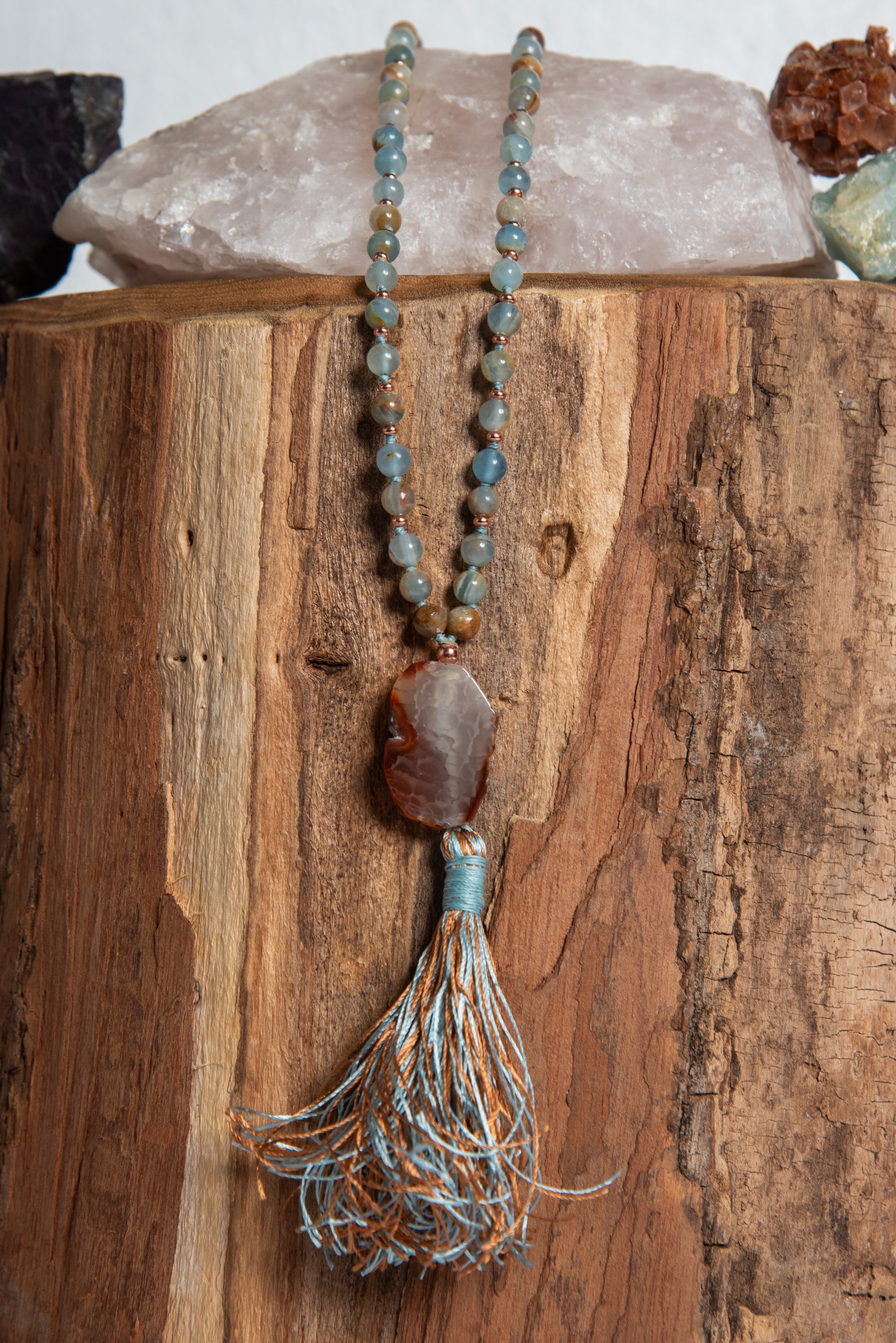 la madregea mala 108 in calcite blu naturale e agata