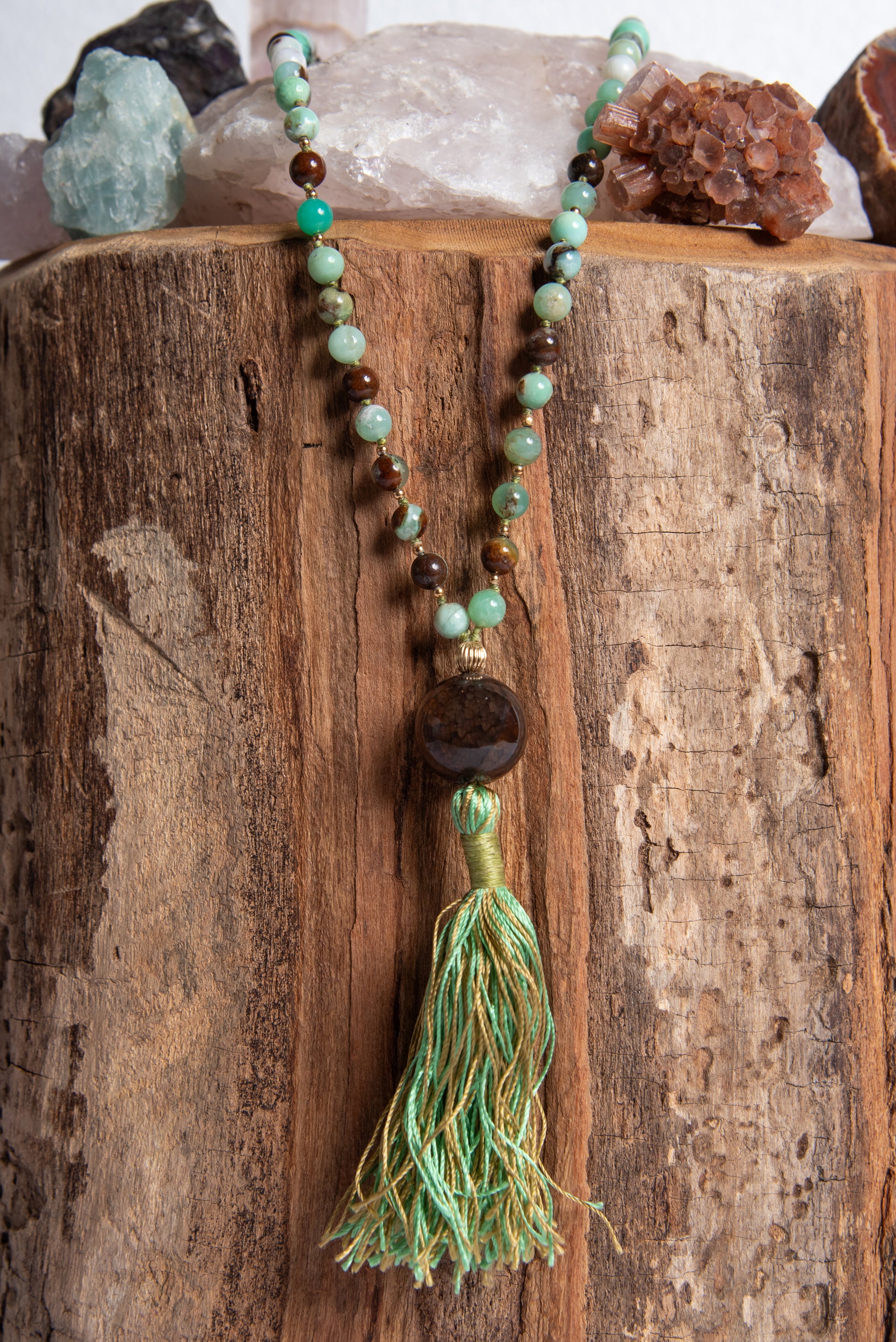 mala fatta a mano in crisoprasio