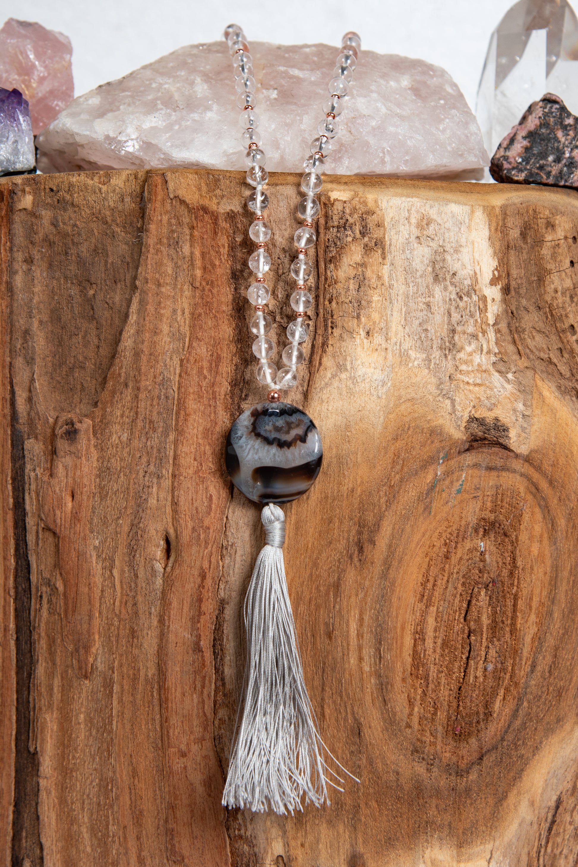 mala artigianale in cristallo di rocca e agata per la pratica della meditazione