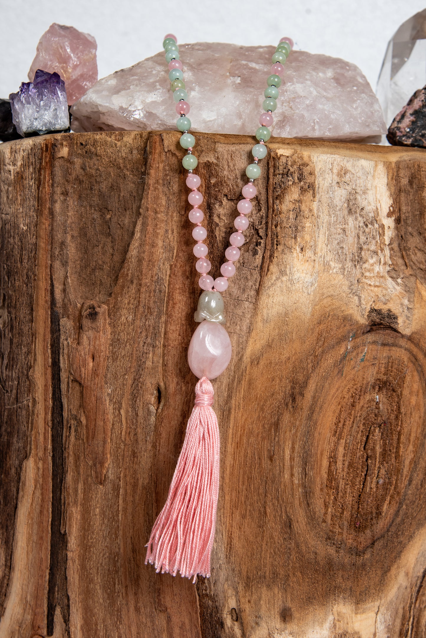 mala fatta a mano in giadeite, quarzo rosa e rame per la pratica della meditazione