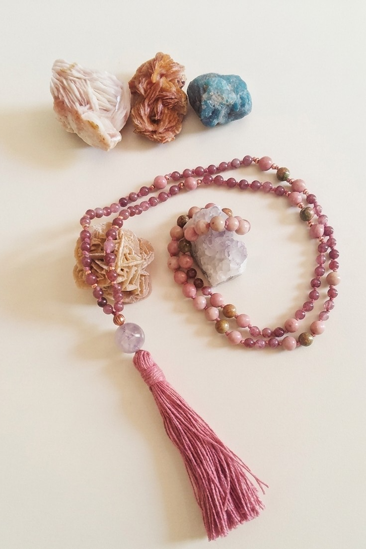 Mala 108 perle di Rodonite, Unakite, Lepidolite, Pietra Guru Ametista, rame