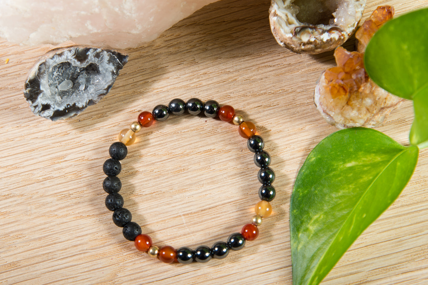 Corniola, ematite, lava, argento dorato 925